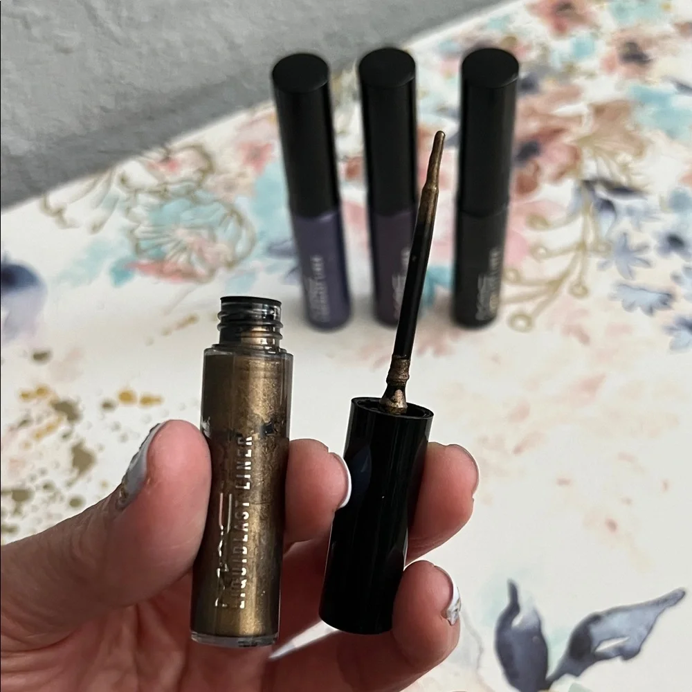 MAC Cosmetics Liquidlast Liner Bundle
